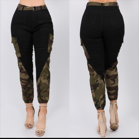 High Waist Camo/Black Block Joggers w/Belt - Picture 3 of 3